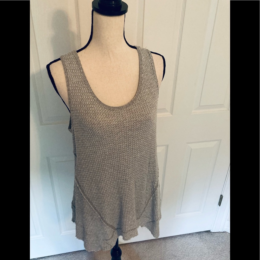 Super cute gray knot tank from Ella Blue size large